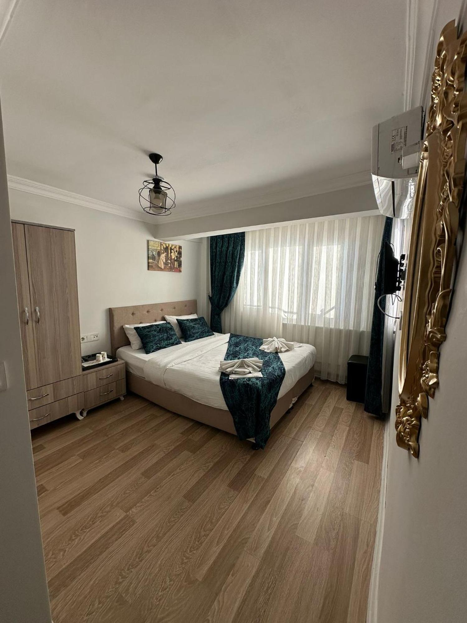 Hotel Estambul Otel 3*